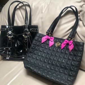 Bundle of 2 extra large tote. 1 is Betsey Johnson and the other is Kathy Van